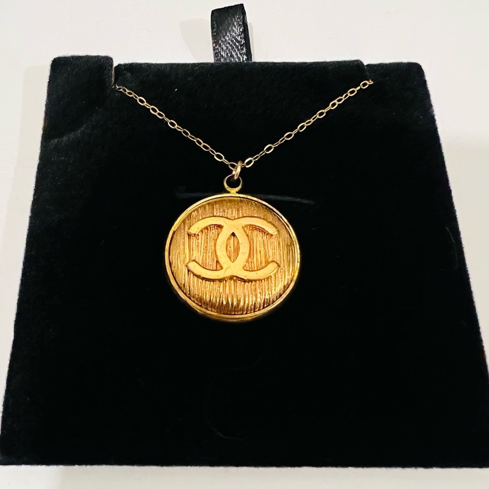 Reworked CHANEL Vintage Pendant Necklace on 21cm gold filled chain